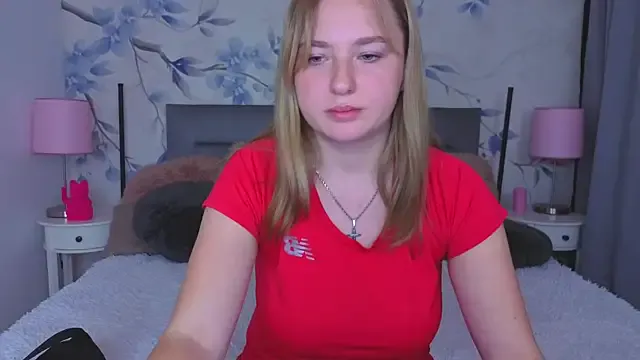 Sweetie_kitty1 from StripChat is Freechat