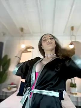 Girls: try live performances with matured performers, from dancing to quirks, in a variety of beautiful sex cams.