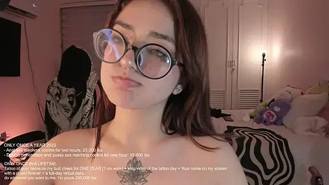 Girls: try live performances with matured performers, from dancing to quirks, in a variety of beautiful sex cams.