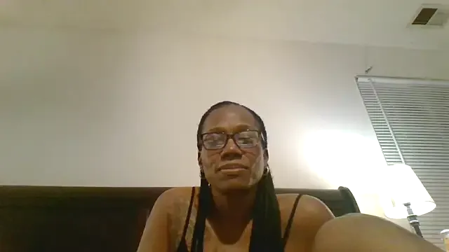 SweetParadise00 from StripChat