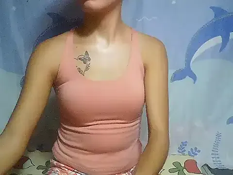 SweetPussie18x from StripChat is Freechat