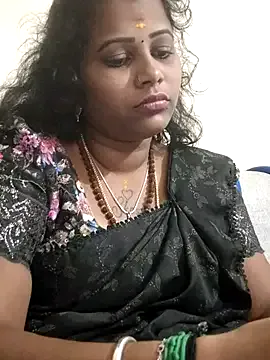 sweetqueen143 from StripChat is Freechat