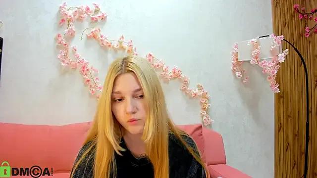 Sylvia_Ortiz from StripChat is Freechat