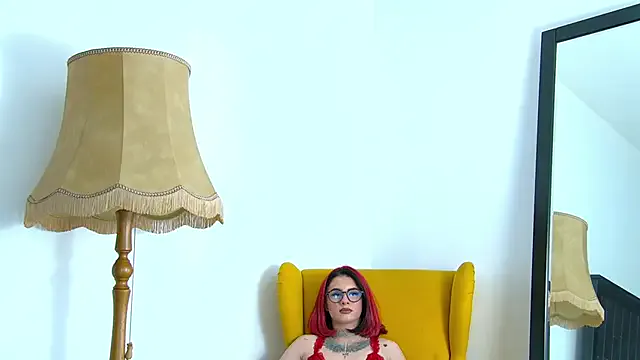 TaliaRoss from StripChat is Freechat