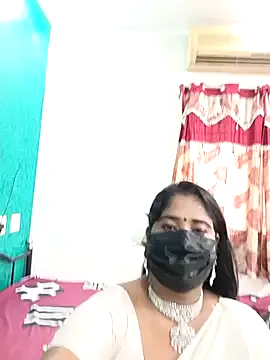 tamil-aunt from StripChat is Freechat