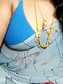 TAMIL-URVASHI from StripChat is Freechat