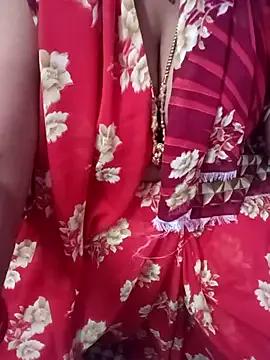 Tamil_Ammani from StripChat is Freechat