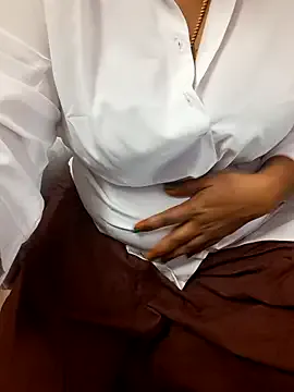 Tamil_Ammani from StripChat is Freechat