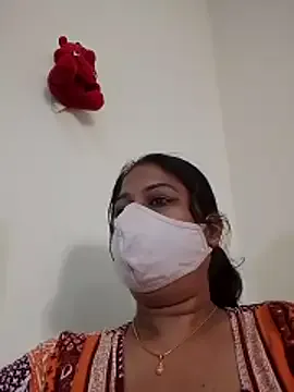 TAMIL_AMMUSRI from StripChat is Freechat