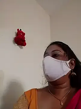TAMIL_AMMUSRI from StripChat is Freechat
