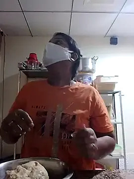 TAMIL_AMMUSRI from StripChat is Freechat