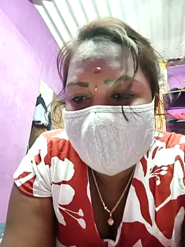 Tamil_Hot_Priya from StripChat is Freechat