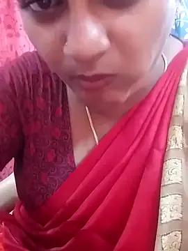 Tamil_Kayal_kutty from StripChat is Freechat