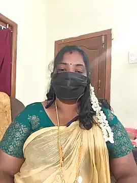 Tamil_Mithra from StripChat is Freechat