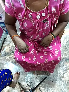 Tamil_Rani03 from StripChat is Freechat