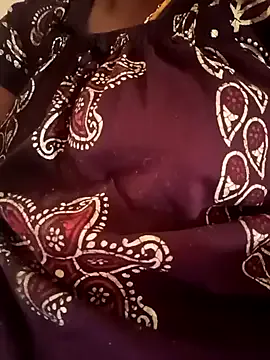 tamilaruvi from StripChat is Freechat