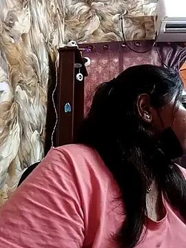 tamilrohini from StripChat is Freechat