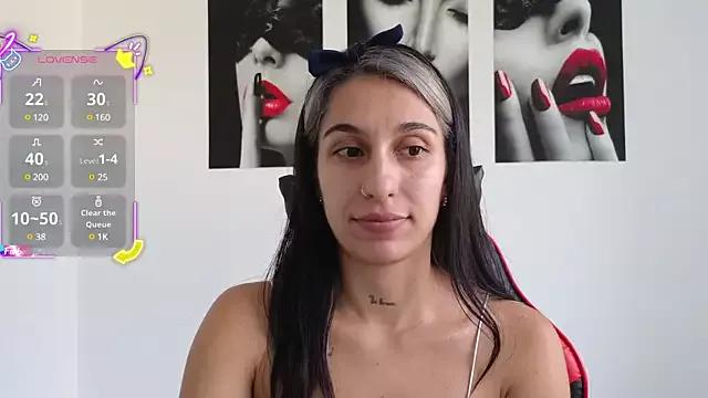 Girls: try live performances with matured performers, from dancing to quirks, in a variety of beautiful sex cams.