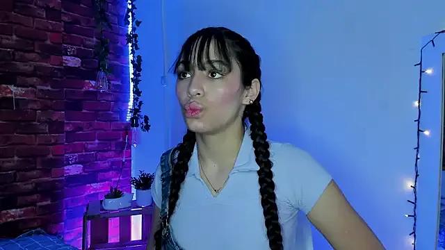 TANIA_06 from StripChat is Freechat