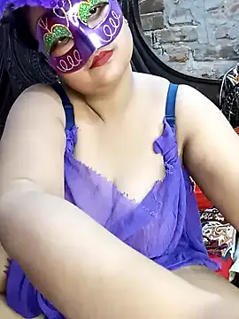 Tanisha-Chy from StripChat is Freechat