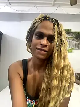 Tara-barbie from StripChat is Freechat