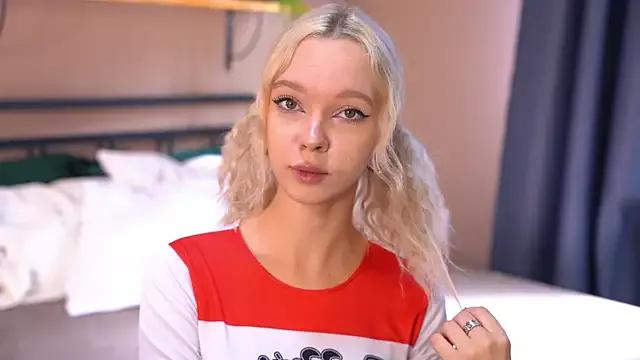TastyTiffy from StripChat is Freechat