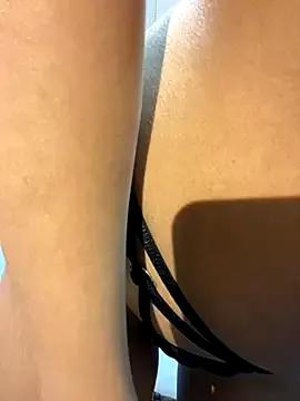 Tatiana_18pink from StripChat is Freechat