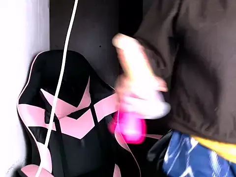 Tatsumi_nao from StripChat