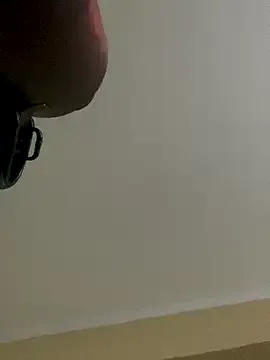 Taurina0105 from StripChat is Freechat