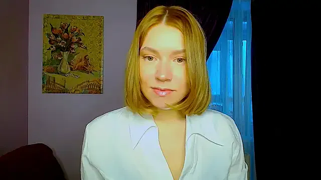 TaylorBre from StripChat is Freechat