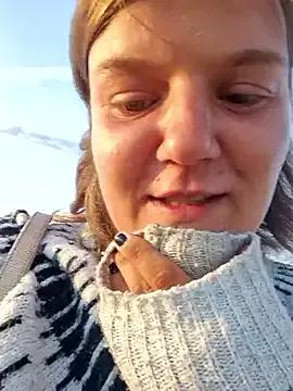 Teazequeen from StripChat is Freechat