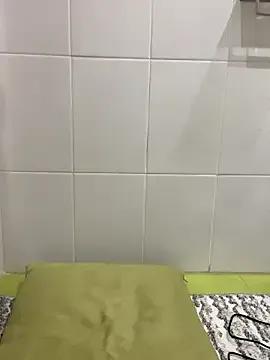 TeenieM from StripChat