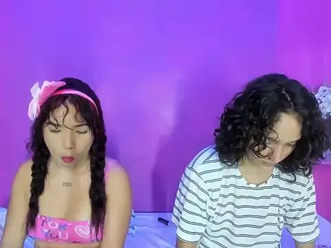 Girls: try live performances with matured performers, from dancing to quirks, in a variety of beautiful sex cams.