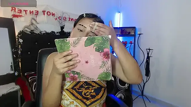 Thalia_honey from StripChat is Freechat