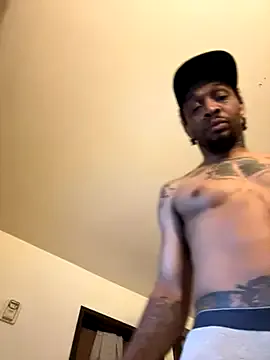 thefreakscomeoutatnight from StripChat is Freechat