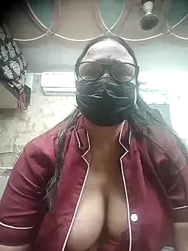 thehotlady from StripChat is Freechat