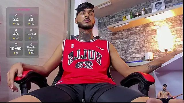 Girls: try live performances with matured performers, from dancing to quirks, in a variety of beautiful sex cams.