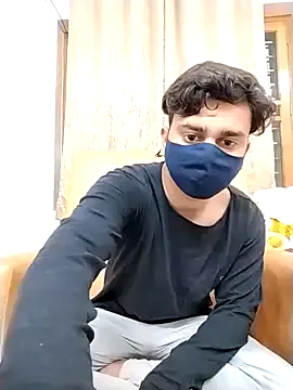 Theodore4321 from StripChat is Freechat