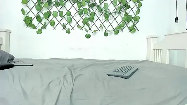 Thiago_Thompson from StripChat is Freechat