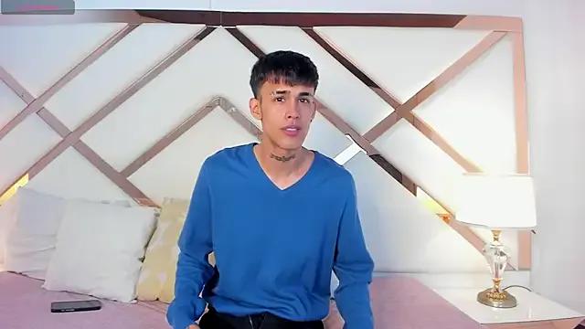 Thiago_twink from StripChat is Freechat