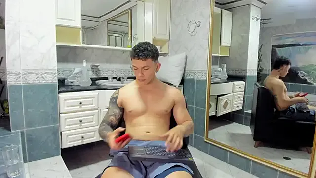 Girls: try live performances with matured performers, from dancing to quirks, in a variety of beautiful sex cams.