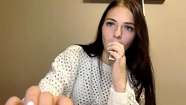 TianaWidell from StripChat is Freechat