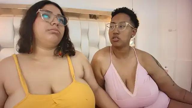 TiffantyAndStacy from StripChat is Freechat