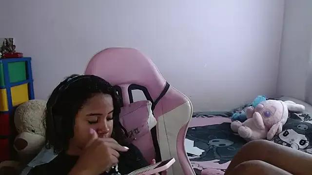 TiffanyRoouse from StripChat