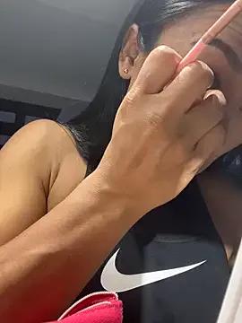 TiffanyyLam from StripChat is Freechat