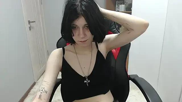 TinaQuiin from StripChat is Freechat