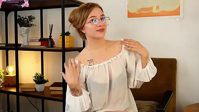 Girls: try live performances with matured performers, from dancing to quirks, in a variety of beautiful sex cams.