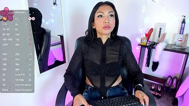 Girls: try live performances with matured performers, from dancing to quirks, in a variety of beautiful sex cams.