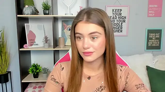 TracySpark from StripChat is Freechat