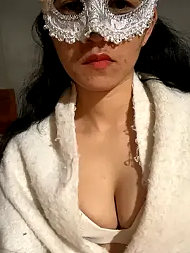 TranOanh999 from StripChat is Freechat